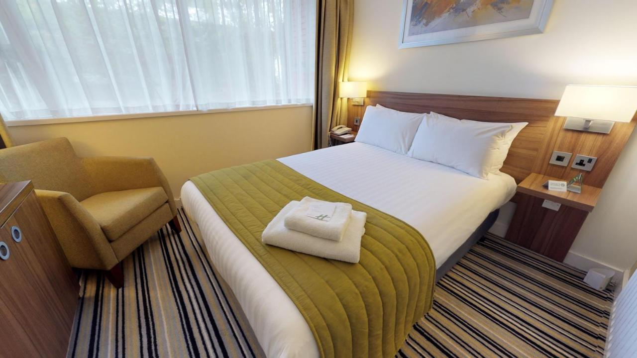 Holiday Inn Runcorn M56 Junction 12 By Ihg מראה חיצוני תמונה