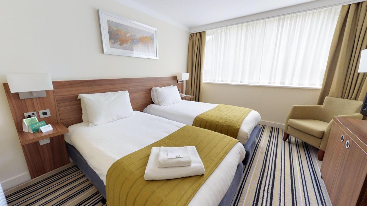 Holiday Inn Runcorn M56 Junction 12 By Ihg מראה חיצוני תמונה