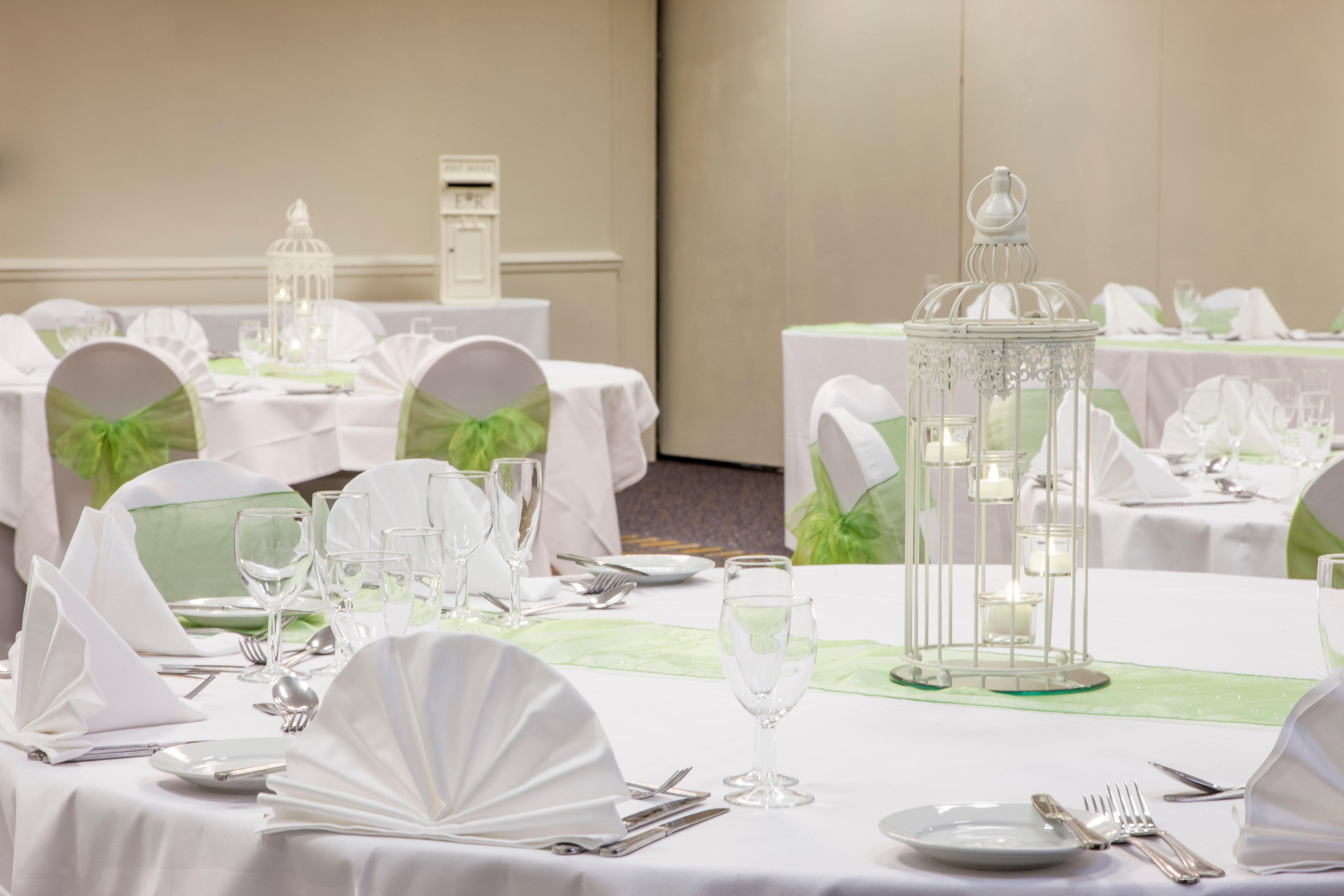 Holiday Inn Runcorn M56 Junction 12 By Ihg מראה חיצוני תמונה