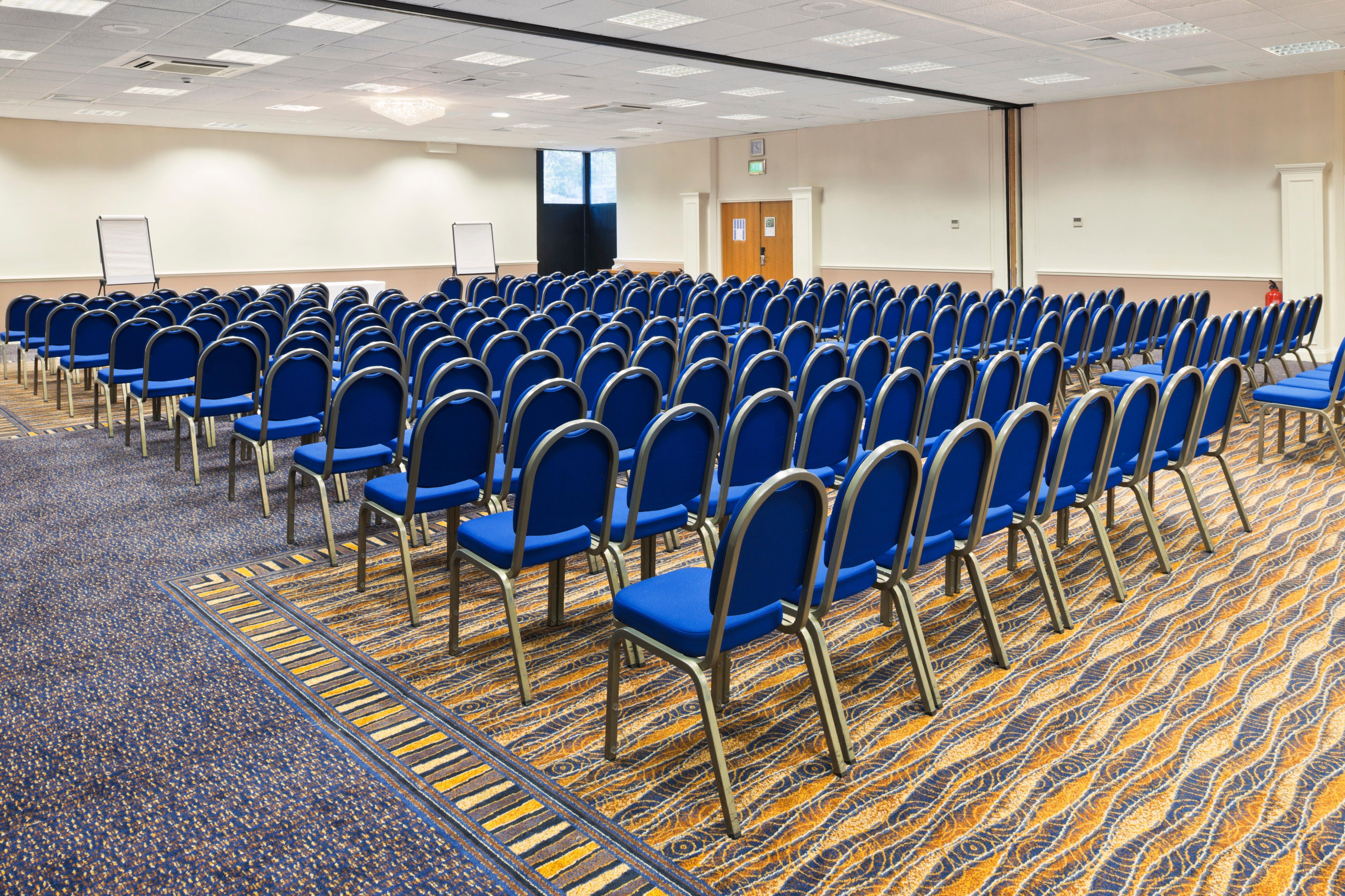 Holiday Inn Runcorn M56 Junction 12 By Ihg מראה חיצוני תמונה