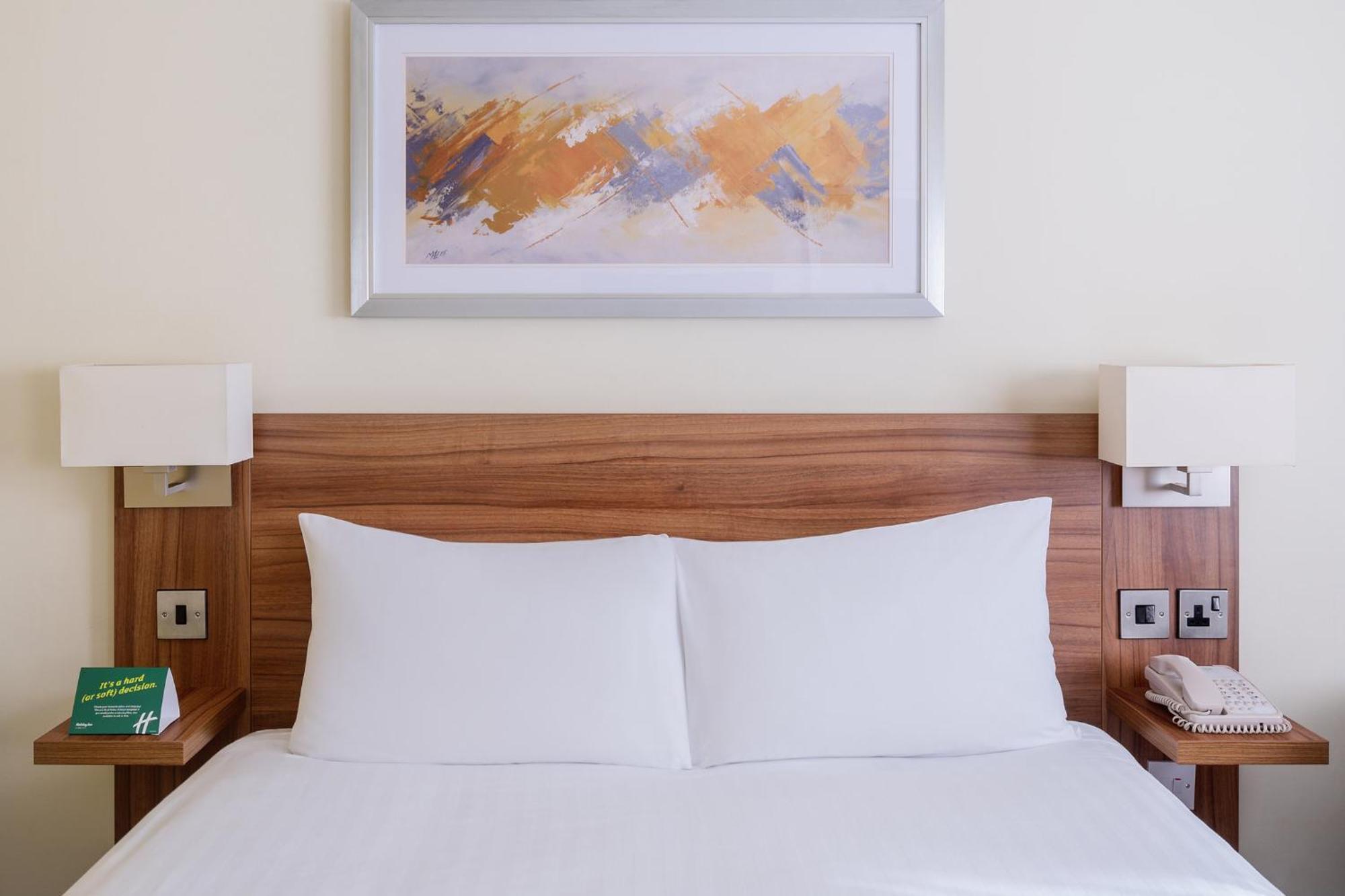Holiday Inn Runcorn M56 Junction 12 By Ihg מראה חיצוני תמונה