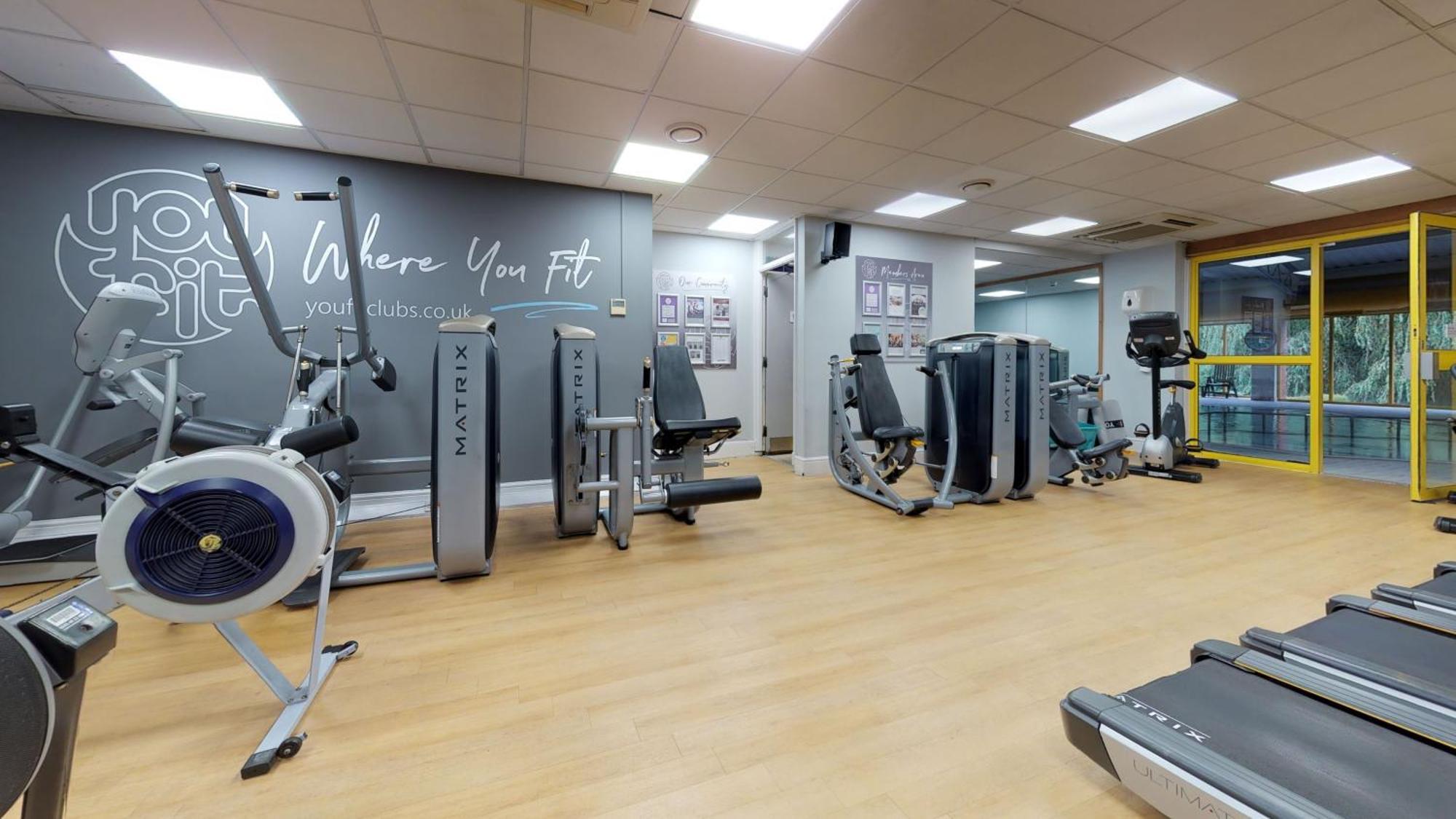 Holiday Inn Runcorn M56 Junction 12 By Ihg מראה חיצוני תמונה